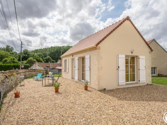 Gîte cosy à Fay-les-Étangs: Jardin, Parking, Wi-Fi, Équipements moderness - FR-1-526-40