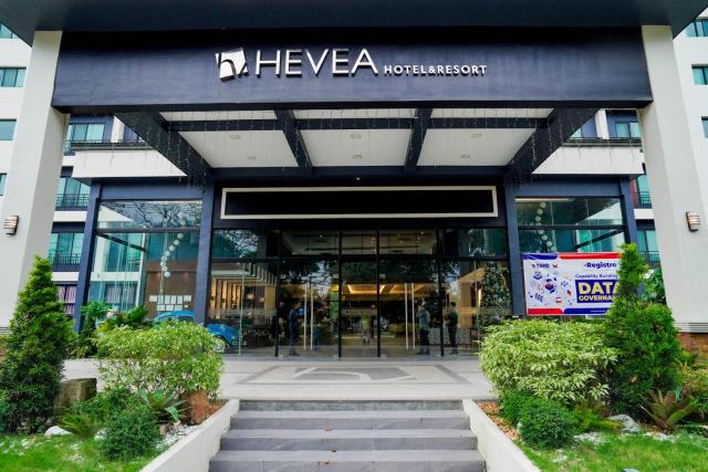 Sunday Hevea Hotel and Resort