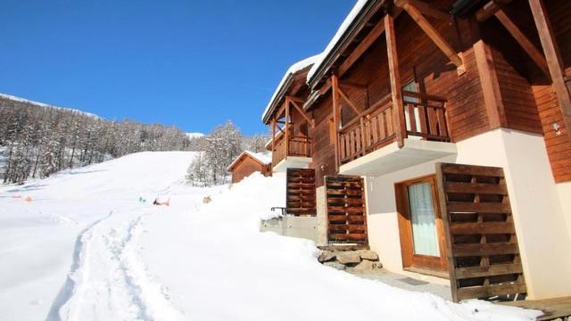 Résidence Parc Aux Etoiles - Chalets pour 7 Personnes 244