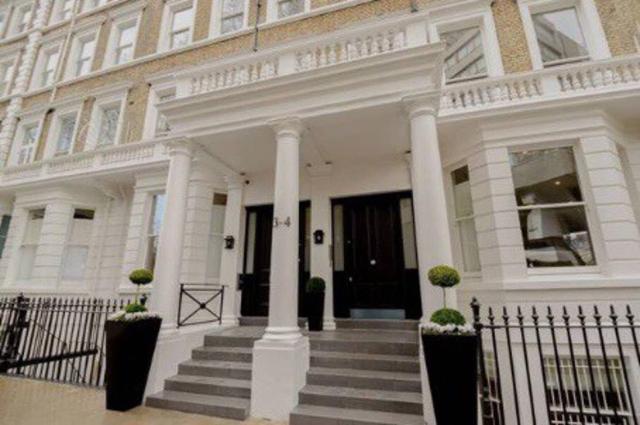 2 Bed Penthouse Serviced Apt South Kensington