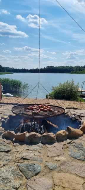 Tatarak domki na mazurach nad jeziorem Wałpusz, domek nr 3, 4