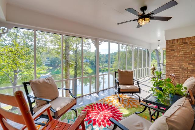 Lakefront Retreat in Jefferson with Screened Porch!