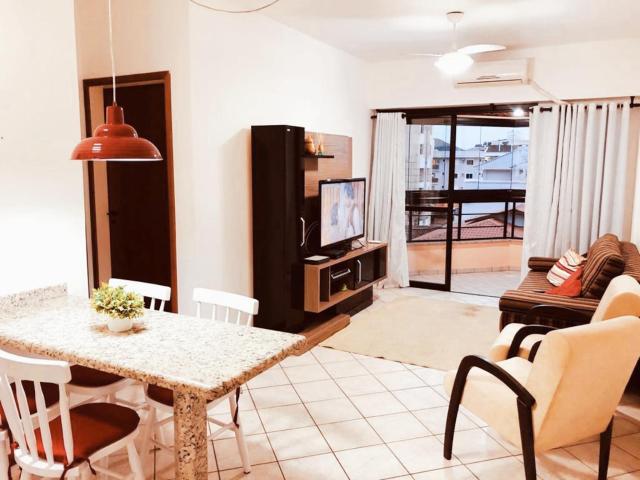 EXCELENTE apartamento próximo ao mar em Canasvieiras