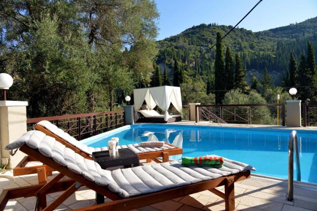 Doliva Studio with private pool