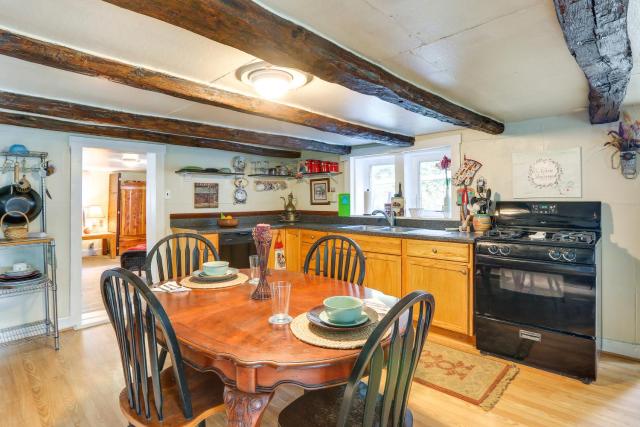 Historic Boonsboro Vacation Rental with Grill