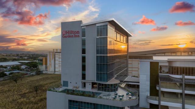 Hilton Garden Inn San Jose Airport City Mall