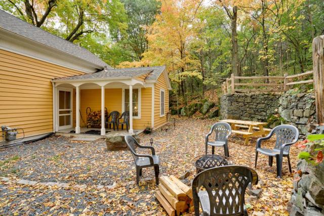 Historic Home in Taylors Falls with Patio and Fire Pit