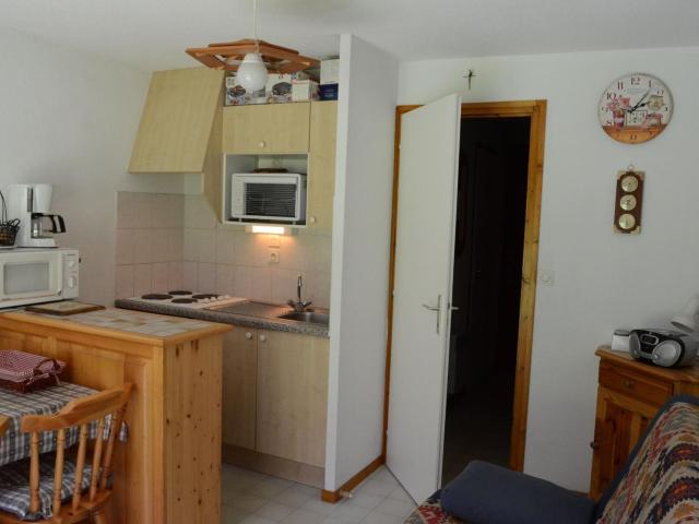 Appartement cosy avec terrasse à 600m des remontées mécaniques, 4 pers, WiFi en option - FR-1-676-134