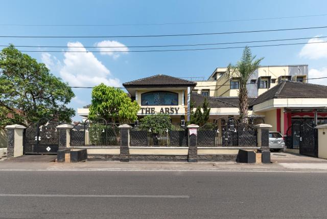 RedDoorz Syariah @ Jalan Siliwangi Tasikmalaya