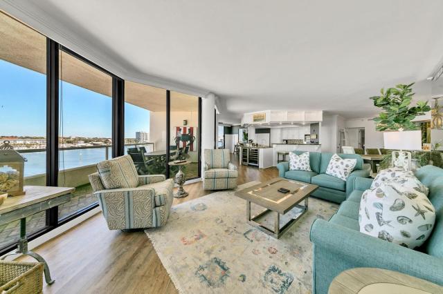 East Pass Towers 603-FAB 3BR 2100 sf with Destin Harbor Views