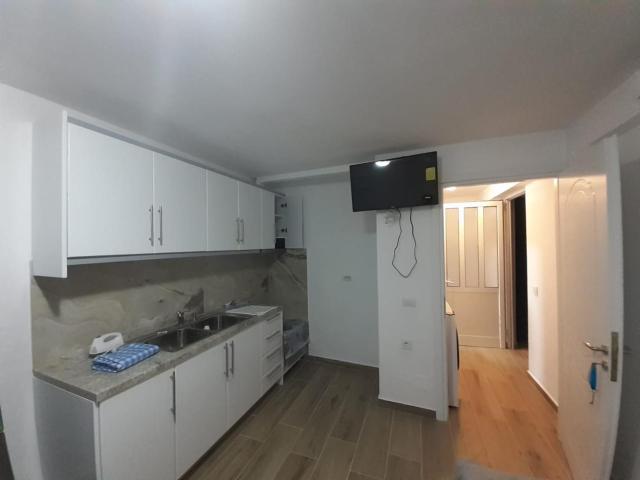 Lovely 1-bedroom Apartment in Sarandë