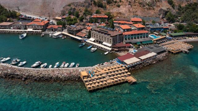 Assos Troy Port Hotel