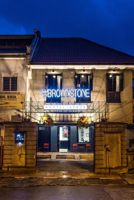 The Brownstone Hostel & Space