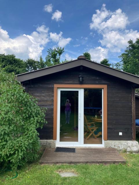 Pivert, chalet confortable avec jardin à 100m du lac