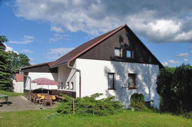 Ferienhaus mit Privatpool für 10 Personen ca 240 m in Smrzovka, Isergebirge