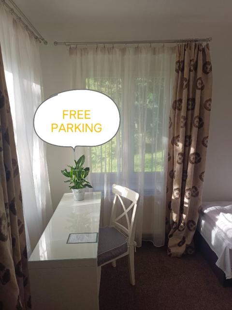 Lovely room and free parking