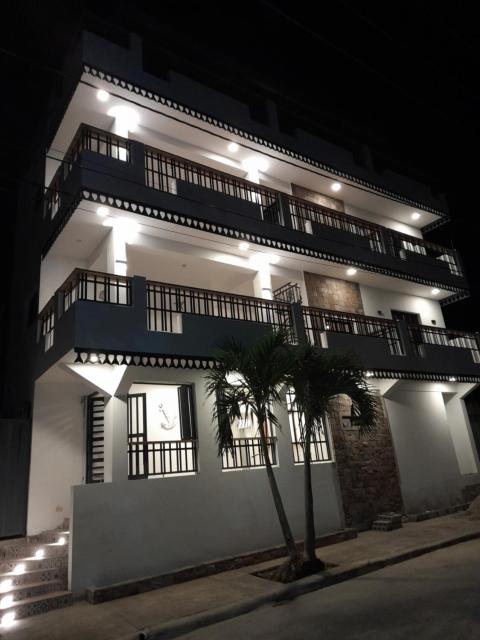 Hostal Marina Samana