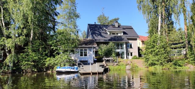 Room by Lake 10 minutes from Tampere centrum