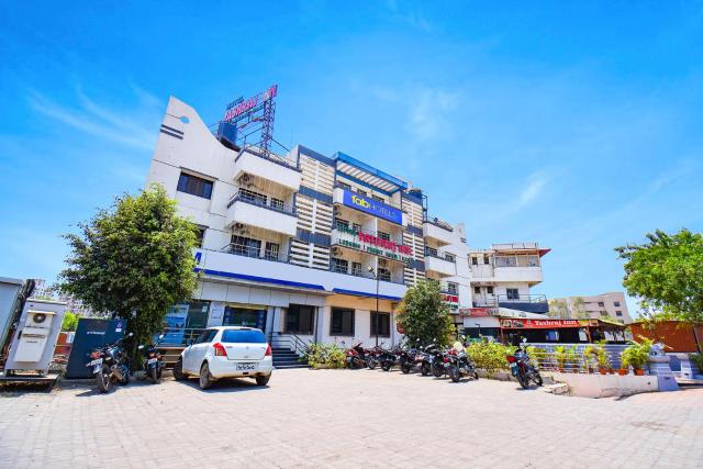 FabHotel Yashraj Inn - BJS College