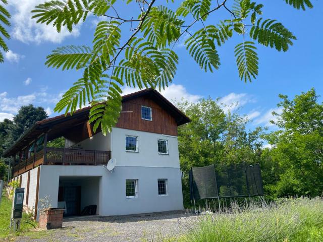 Ginkgo House