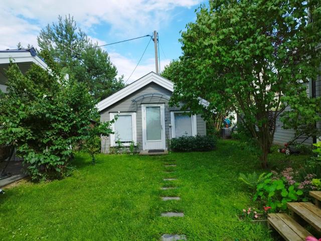 Guest House in the Garden