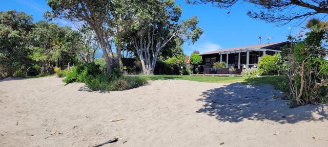 Beachfront Bliss - Your Parapara Seaside Retreat