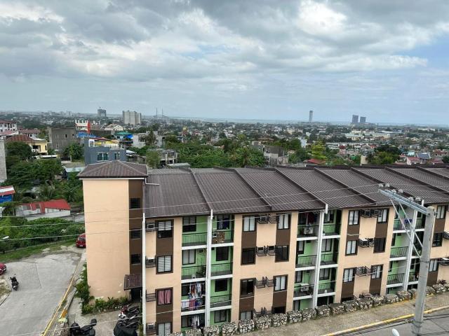 Cebu City 2 Bedroom Condo Unit-WIFI-A/C-Hot Shower (Unit 303)