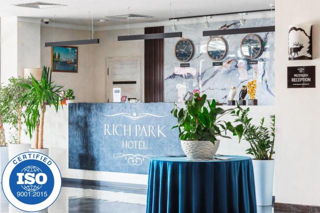 RICH PARK HOTEL