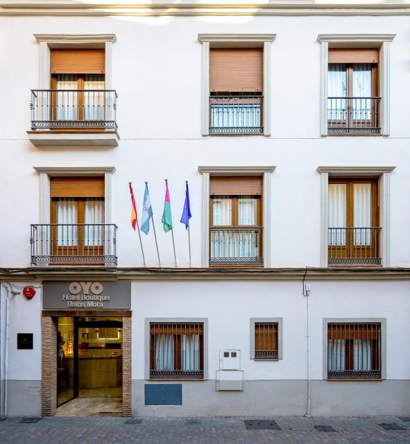 Hotel Reina Mora