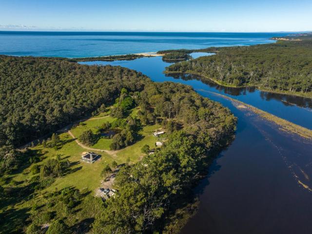 Tanja Lagoon Camp