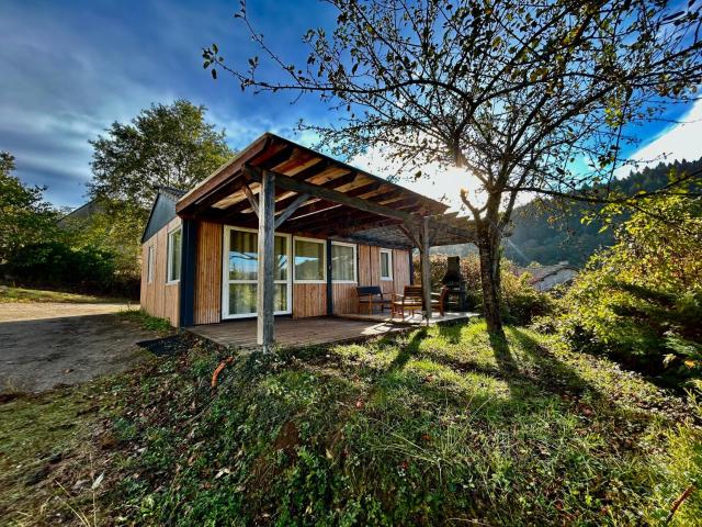 Cosy Chalet au cœur du Sidobre avec Piscine et Spa