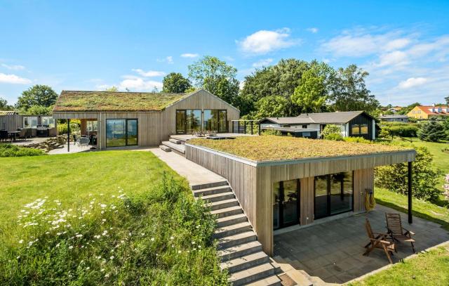 Cozy Home In Nykøbing Sj With Kitchen