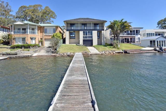 New Property Silverwater Serenity Shores Absolute Waterfront On The Lake