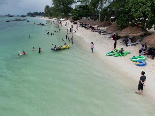 Madu Tiga Beach and Resort