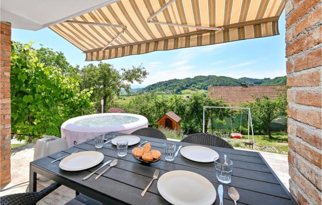 Cozy Home In Tuheljske Toplice With Kitchen