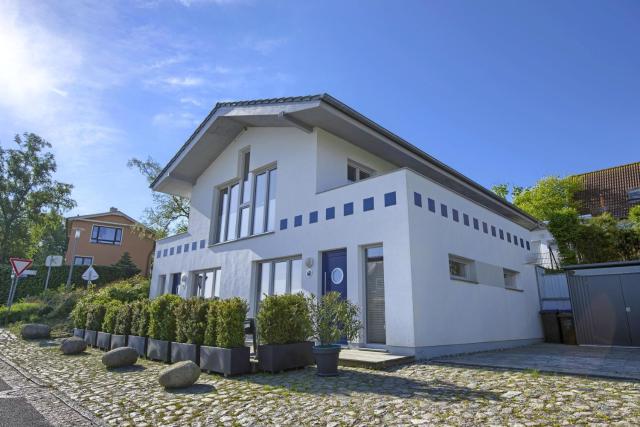 schöne 2-Raum-Ferienwohnung mit Terrasse - Haus Ostseeblick 1 FeWo Steuerbord