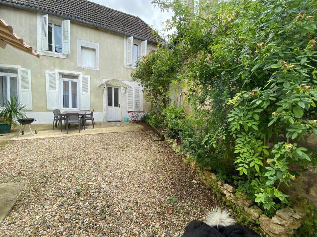 Home - Vildieu - Séjour à Coulanges