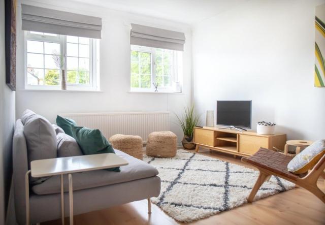 GuestReady - Homely Leeds City Apartment Sleep 4