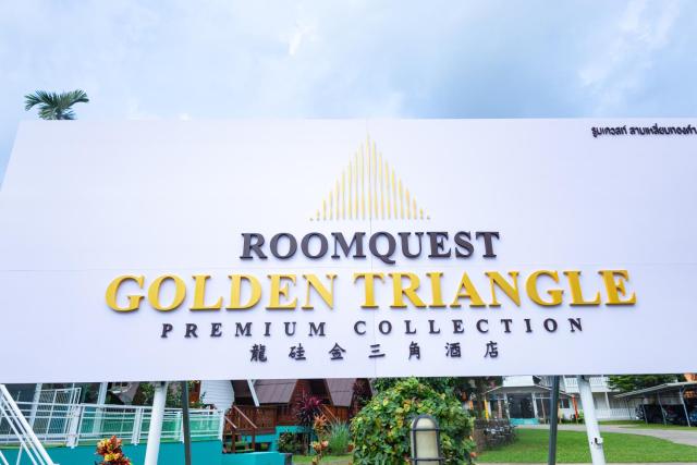 RoomQuest Golden Triangle Premium Collection