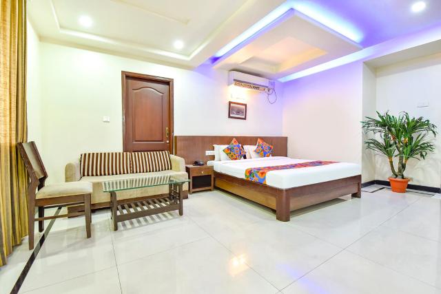 FabHotel Shakti Palace - Nr Ponda