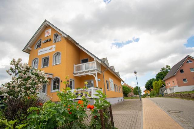 Hotel Sonnenklahr mit Pool