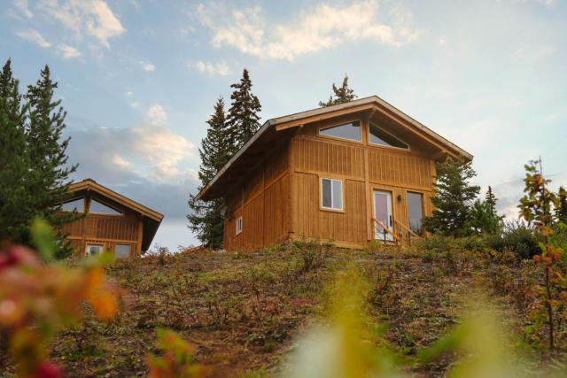 Red Cariboo Resort