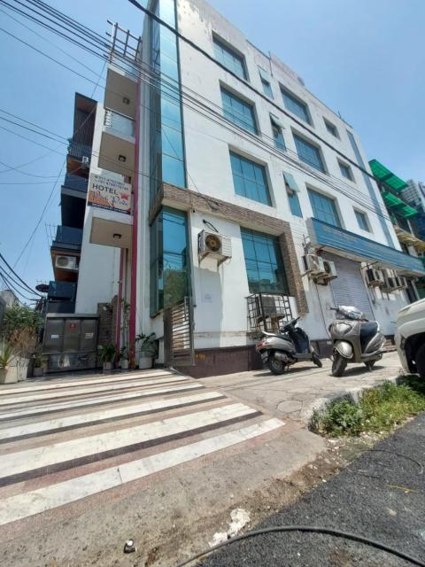 Hotel Park Pride Pitampura New Delhi, Couple Friendly