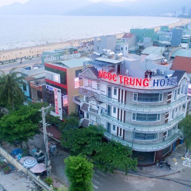 Ngọc Trung Hotel