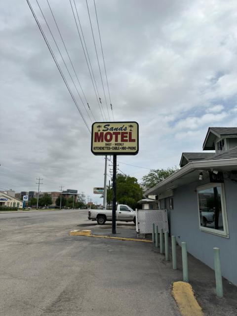 Sands Motel