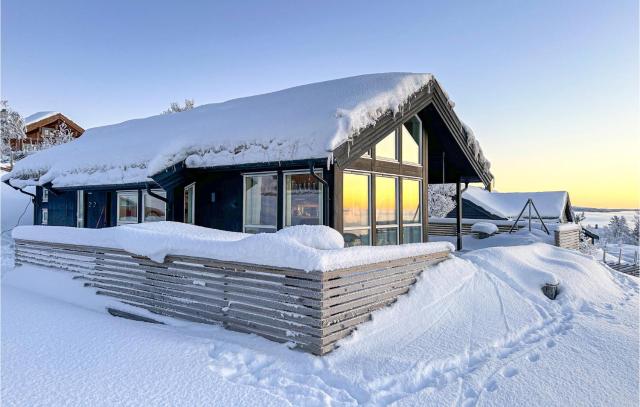 Nice Home In Etnedal With House A Mountain View