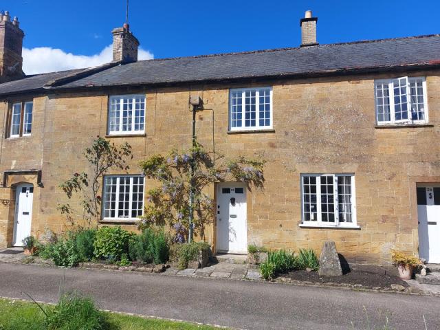 Two Towers Cottage