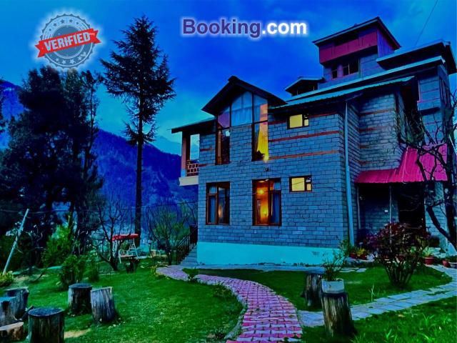 Bliss & Blossam Scenic Mountain View Luxury Villa, Manali