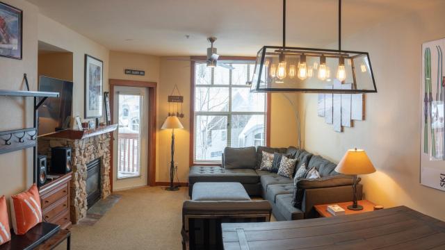 3505 - One Bedroom Den Standard Powderhorn Lodge condo