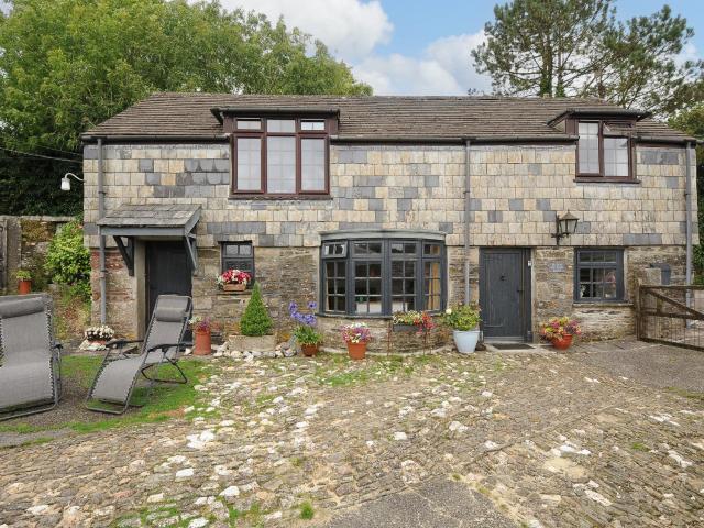 Manor Cottage Barn